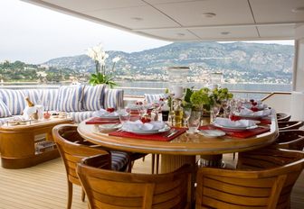 alfresco dining on upper deck aft of superyacht BALAJU 