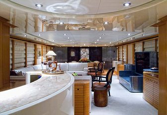 bar and lounge in the main salon of motor yacht KIJO 