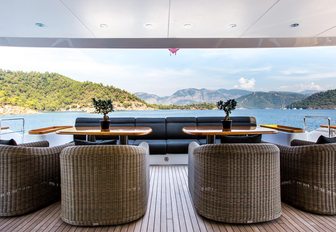 seating area on aft deck of charter yacht ‘Seven Sins’ 