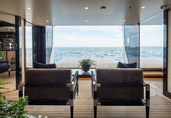 onboard luxury superyacht charter Triumph