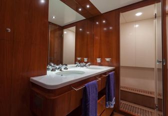 sleek and deluxe bathroom of motor yacht zambezi