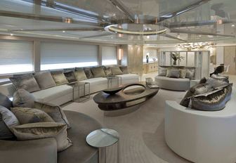 The main salon of luxury yacht 'Light Holic'