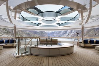 Superyacht HADAR deck Jacuzzi