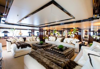 opulent styling continues into the skylounge aboard luxury yacht ‘Lioness V’