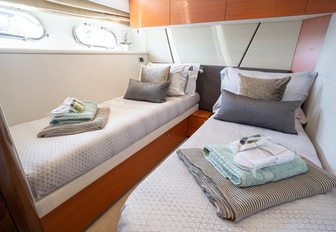 Twin cabin onboard charter yacht CHESS