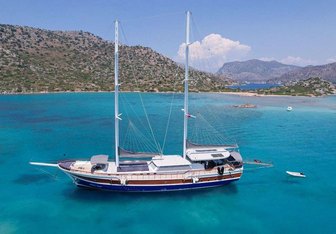 Babacan Yacht Charter in Istanbul