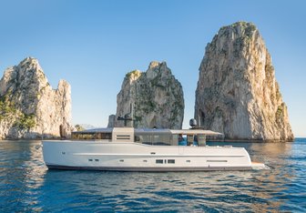 Dhamma II Yacht Charter in Ibiza