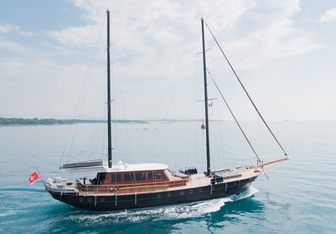 Vita Dolce Yacht Charter in Mediterranean