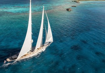 Athos Yacht Charter in Harbour Island