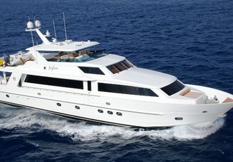 Miss Dunia Yacht Charter in Florida