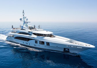 Ocean Paradise yacht charter Benetti Motor Yacht
                                    