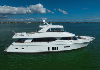 Sanctuary Yacht Charter in USA