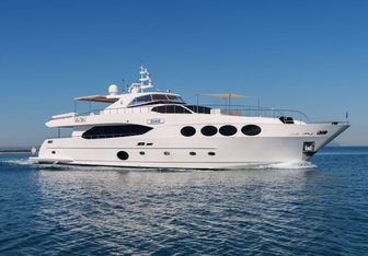 Diam yacht charter Gulf Craft Motor Yacht
