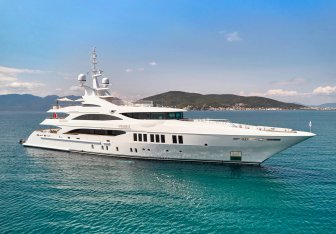 O'Mathilde Yacht Charter in Albania