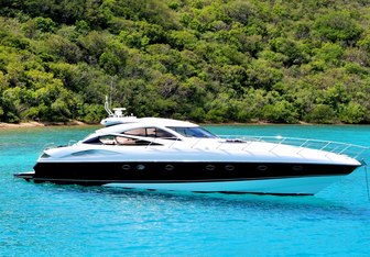 Sovereign Yacht Charter in Caribbean