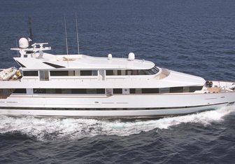 Bella Stella Yacht Charter in Greece