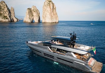 My Life Five II Yacht Charter in Amalfi Coast