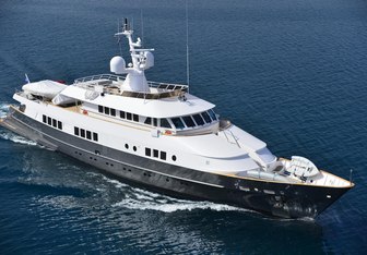 Berzinc Yacht Charter in Monaco