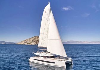 Encore yacht charter Fountaine Pajot Sail Yacht
                                    
