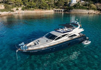 Mr Corn yacht charter Rodman Motor Yacht
                                    