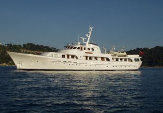 Secret Life Yacht Charter in French Riviera