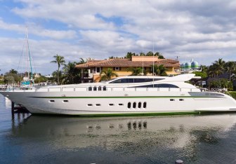 Encore Yacht Charter in Caribbean