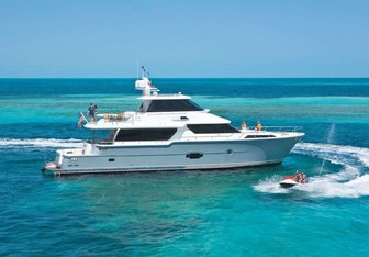 Silver Lining Yacht Charter in Bahamas