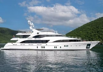 Sur La Mer Yacht Charter in Caribbean