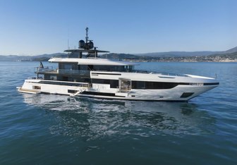 Lady K Yacht Charter in North America