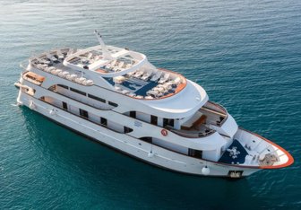 Amalia Yacht Charter in Šolta