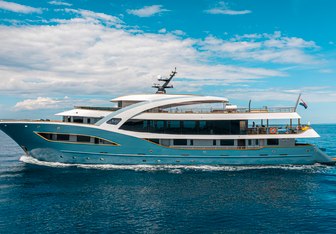 Bella Yacht Charter in Croatia