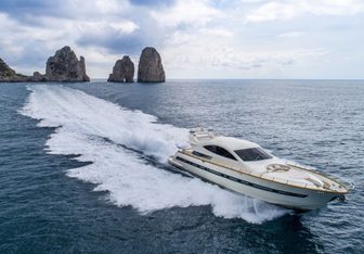 Le One Yacht Charter in South of France