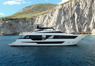Epic Yacht Charter in Corsica