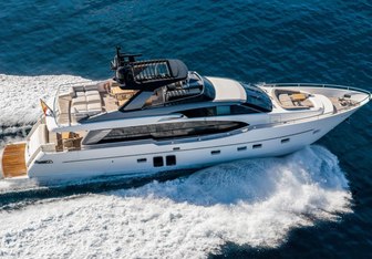 Aura I Yacht Charter in Mallorca