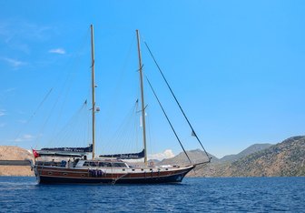 Diva Deniz Yacht Charter in Gocek Bay