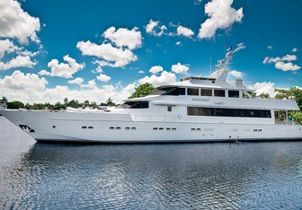 Andiamo Yacht Charter in Caribbean