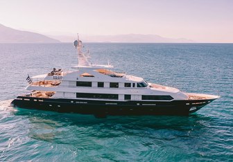 Xana Yacht Charter in Greece