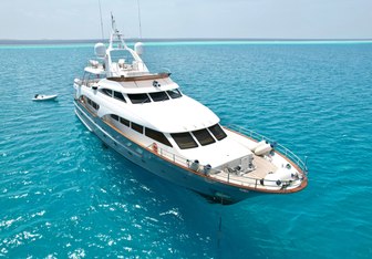 Galaktika Skay Yacht Charter in Maldives