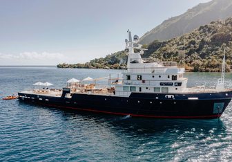 Buccara Latitude Yacht Charter in Saint Martin