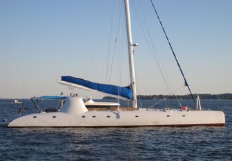Catbird Yacht Charter in Mustique