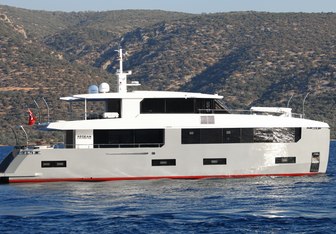 Ukiel Yacht Charter in French Riviera