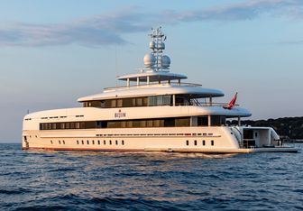 Bijin Yacht Charter in Bonifacio