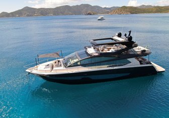 Omnia Yacht Charter in Caribbean
