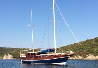Atlantik III Yacht Charter in Corsica