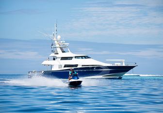 Ultimate Lady Yacht Charter in South Pacific