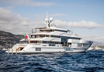 Life Saga Yacht Charter in The Exumas