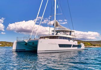 Ad Astra yacht charter Fountaine Pajot Motor/Sailer Yacht
                                    