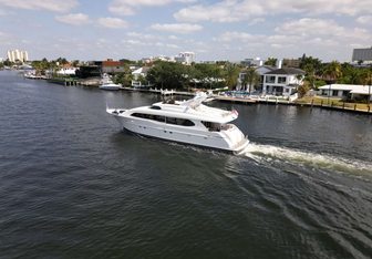 IV Tranquility Yacht Charter in North America