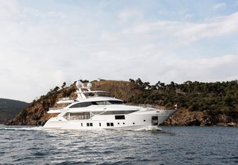 Charade Yacht Charter in Capri