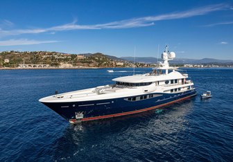 Deniki Yacht Charter in Monaco